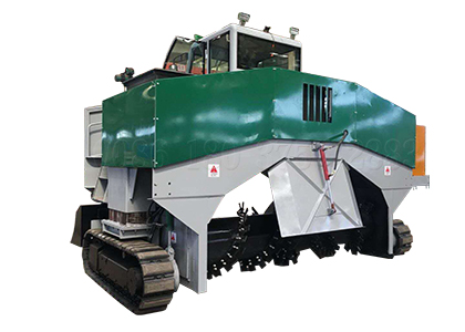 crawler type windrow turner for bio composting